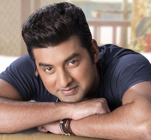 Ankush Hazra - Wikiunfold